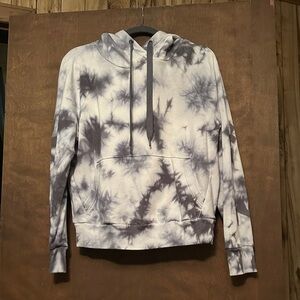 90 Degree By Reflex Black and White Tie-Dye Hoodie